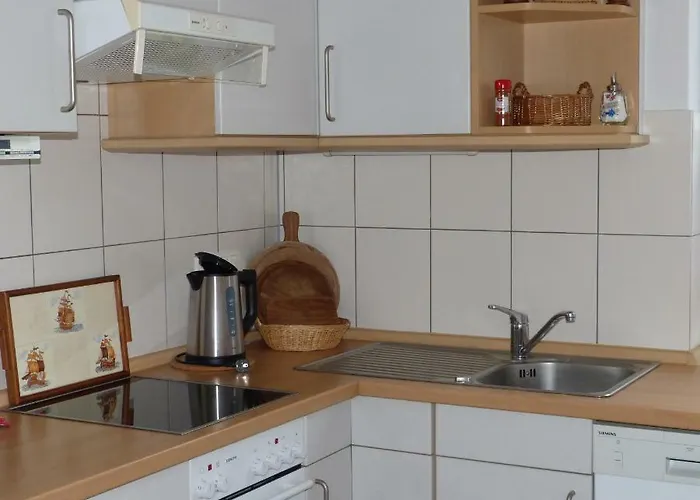 Zur Nachtigall 公寓 *